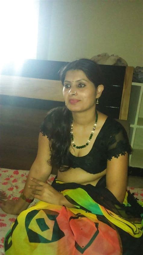 Indian hot beautiful Milf bhabhi full night xxx sex with young devar!